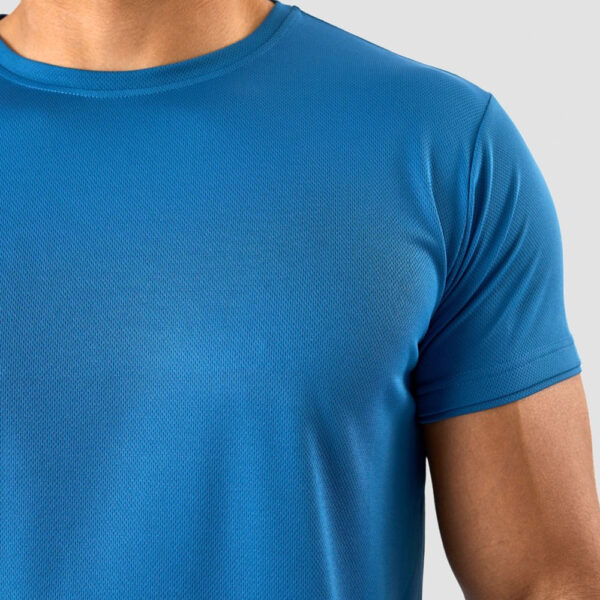 t-shirt-light-blue