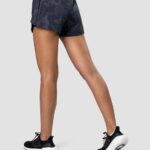 mercury-shorts-wmn-camo