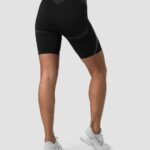 seamless-biker-shorts-black